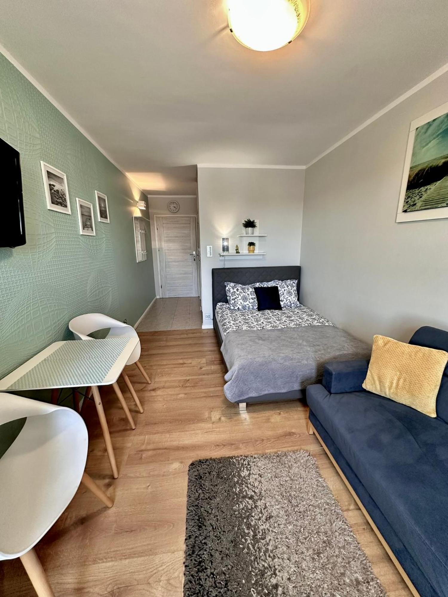 Pod Papugami - Komfortowe Pokoje Z Widokiem Na Rzeke Łeba Extérieur photo