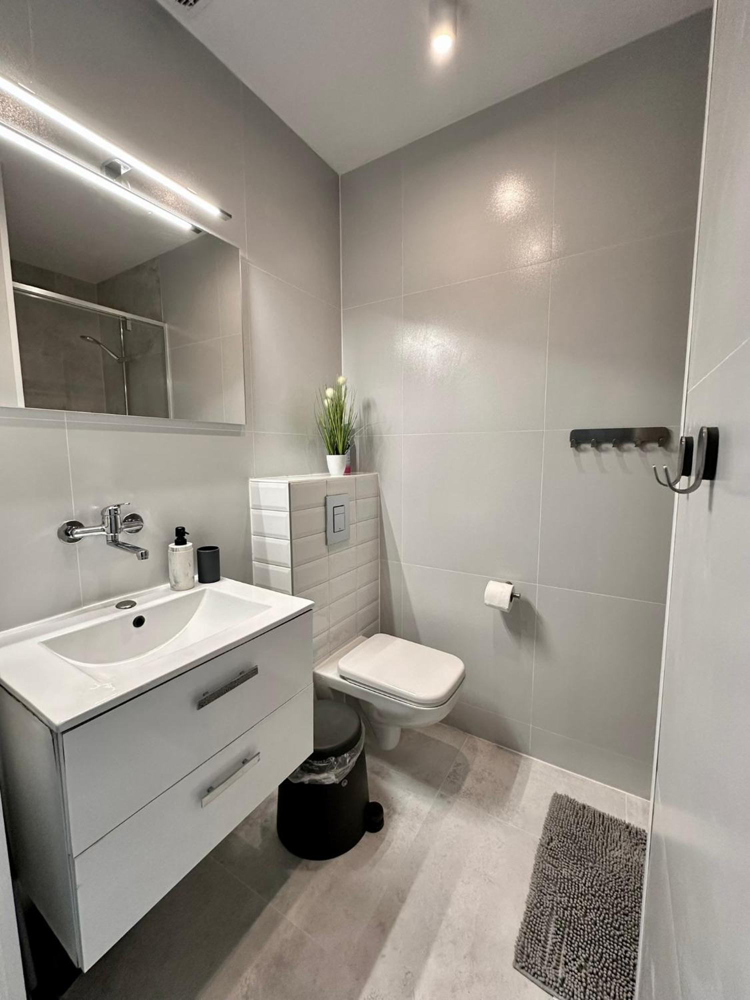 Pod Papugami - Komfortowe Pokoje Z Widokiem Na Rzeke Łeba Extérieur photo
